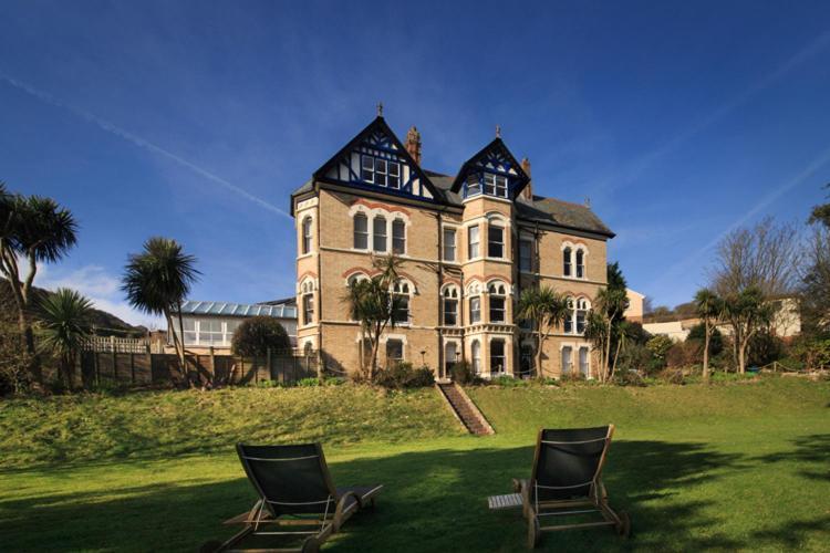 Westwell Hall Guest Accommodation, Bed & Breakfast, Luxury Rooms Ілфракомб Екстер'єр фото